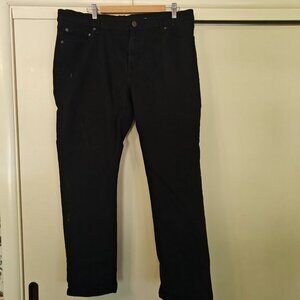 Amazon Essentials Men's Athletic-Fit Stretch Jeans 40x32